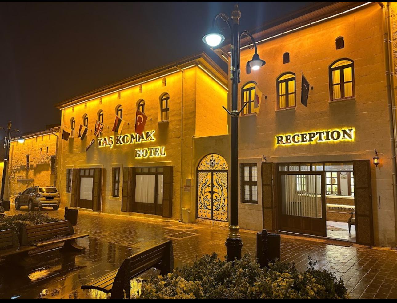 Taşkonak Otelde üyelerimize ve misafirlerinize %20 özel indirim protokolü imzalanmıştır.