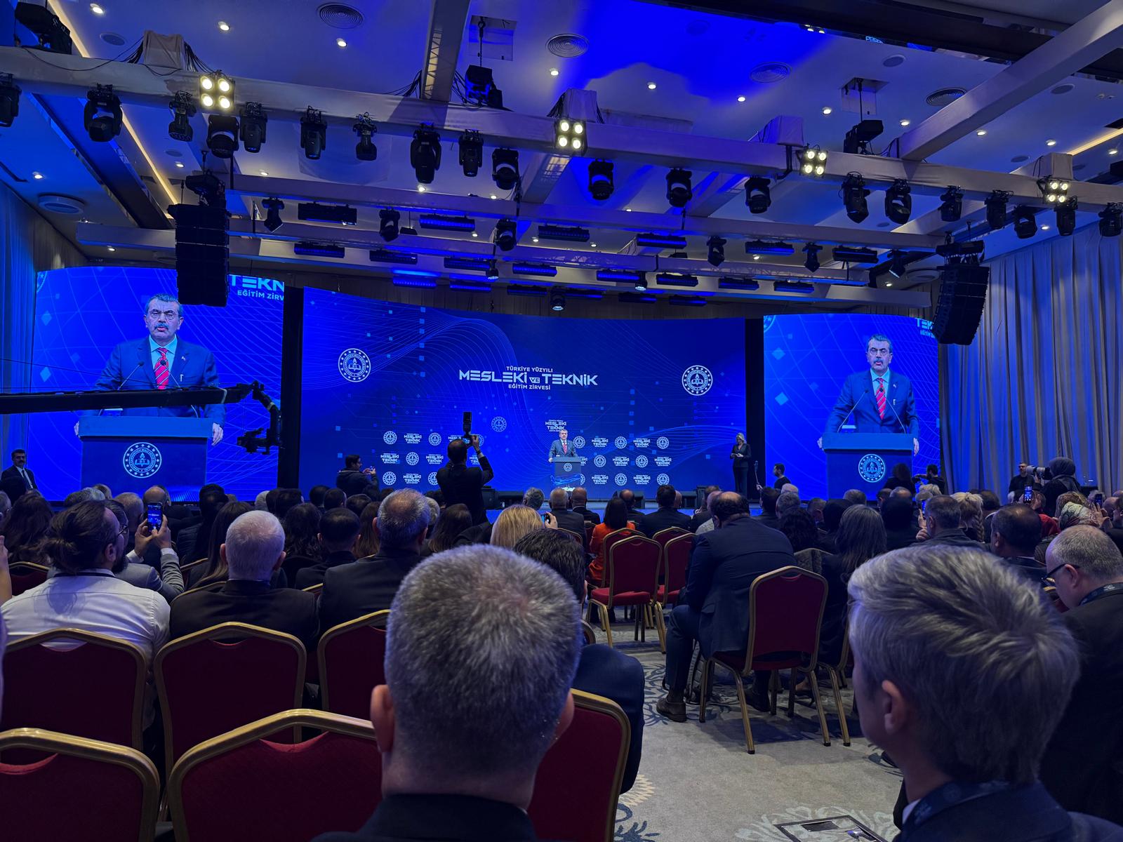 Türkiye Yüzyılı Mesleki ve Teknik Eğitim Zirvesi